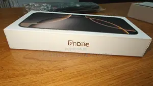 Apple iPhone 16 Pro Max Box