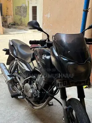 Bajaj Pulsar 150 2000