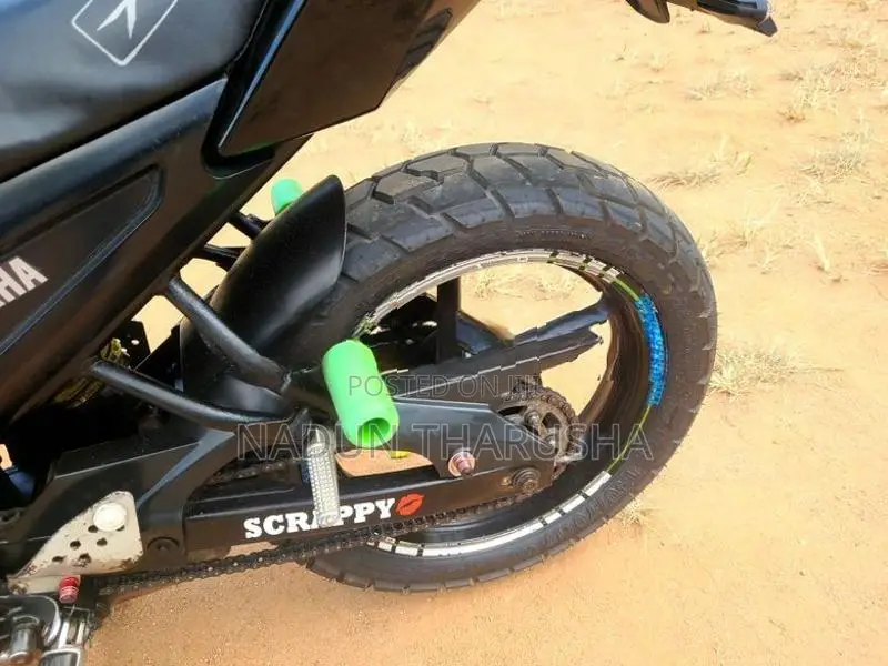 Yamaha FZS V1 2011