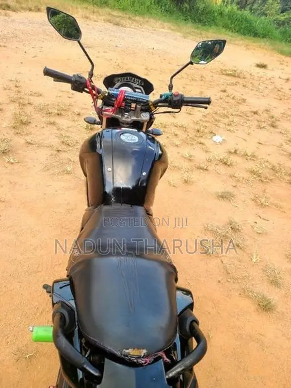Yamaha FZS V1 2011