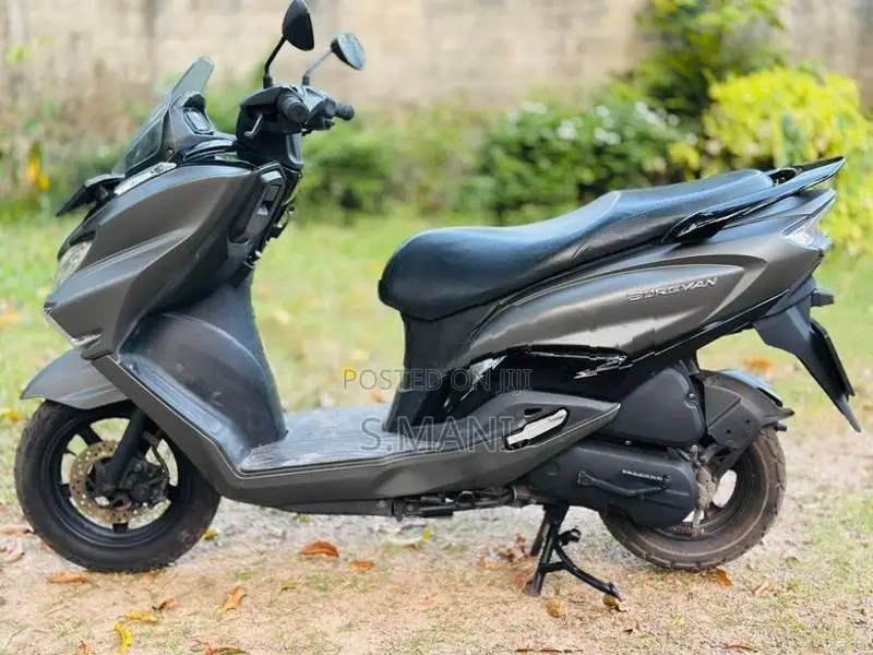 Suzuki Burgman Street 2019