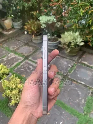 Apple iPhone 15 Pro (Used)