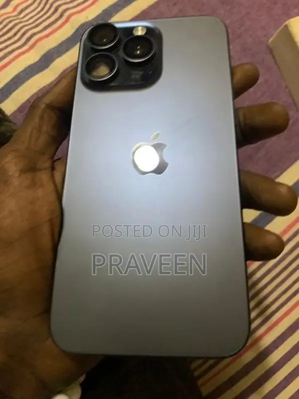 Apple iPhone 15 Pro Max (Used)