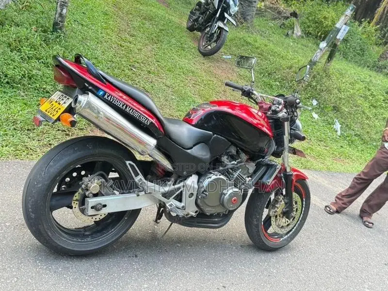 Honda Hornet 2004