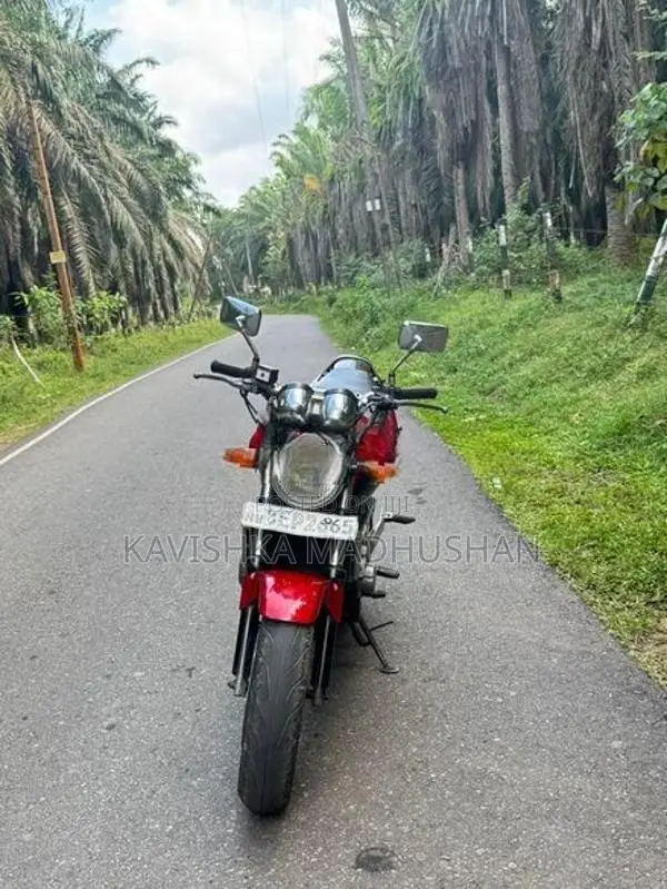 Honda Hornet 2004