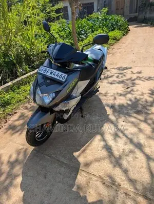 Yamaha Ray ZR 2018