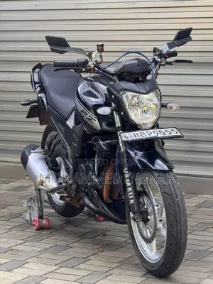 Yamaha FZS V1 2014