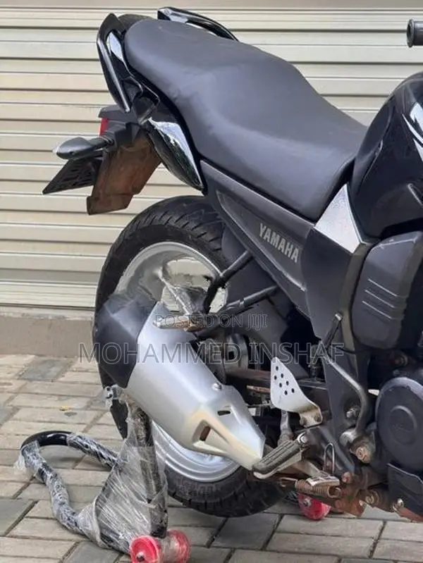 Yamaha FZS V1 2014