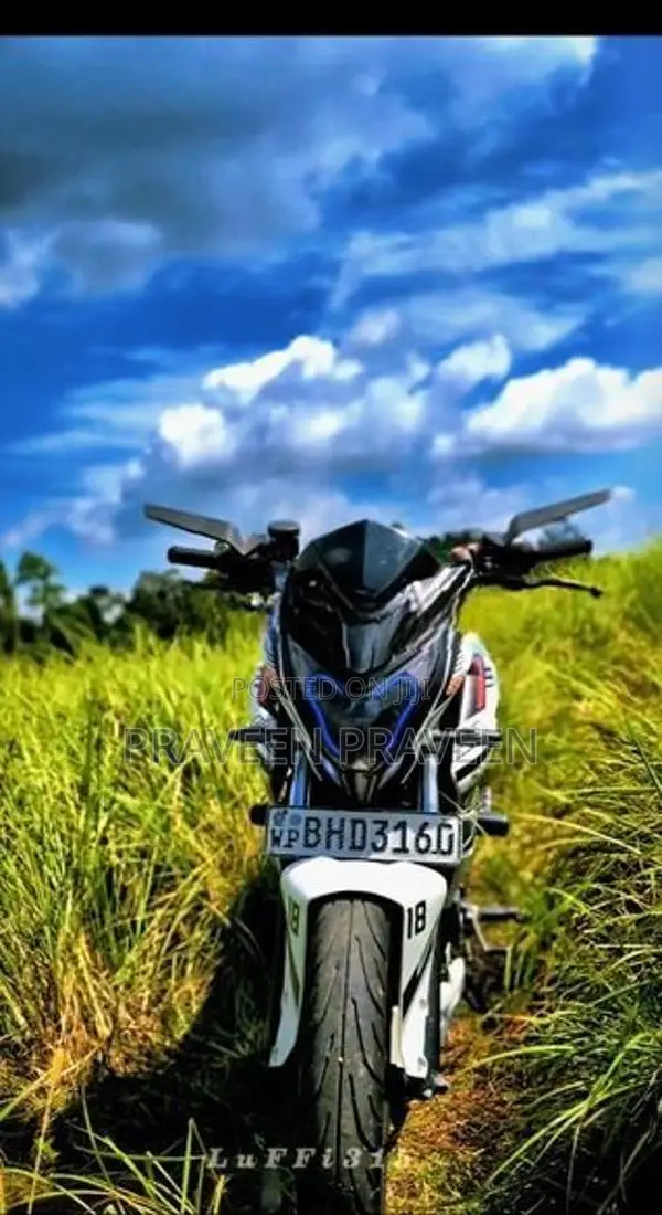 Bajaj Pulsar NS200 BS4 2018