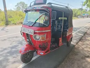 Bajaj RE 2011