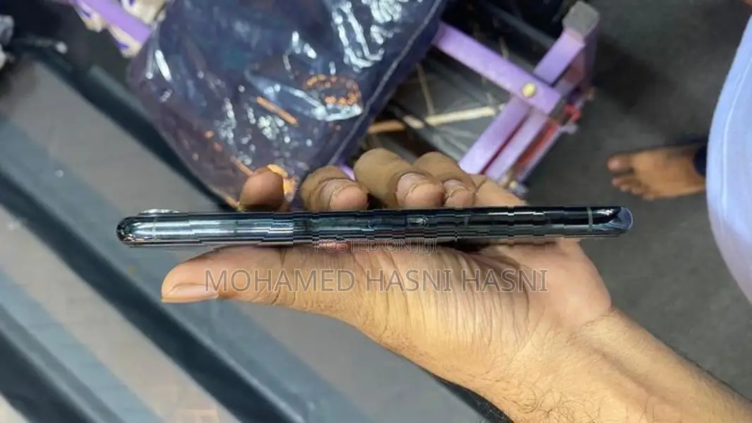 Apple iPhone 11 Pro (Used)