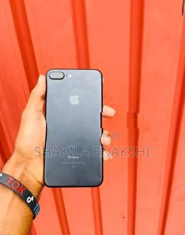 Apple iPhone 7 Plus 128GB (Used)