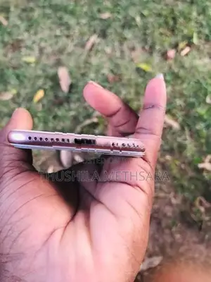 Apple iPhone 8 (Used)