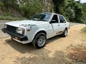 Nissan Sunny 1982