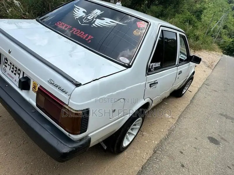 Nissan Sunny 1982