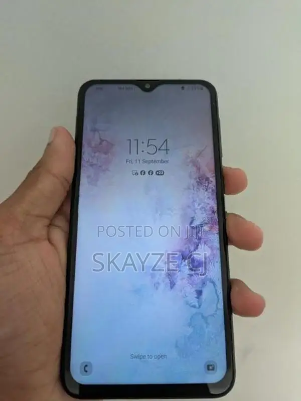 Samsung Galaxy A10 (Used)