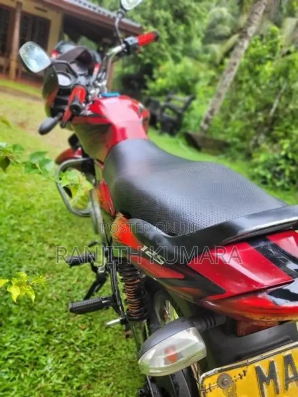 Bajaj Discover 125 2006