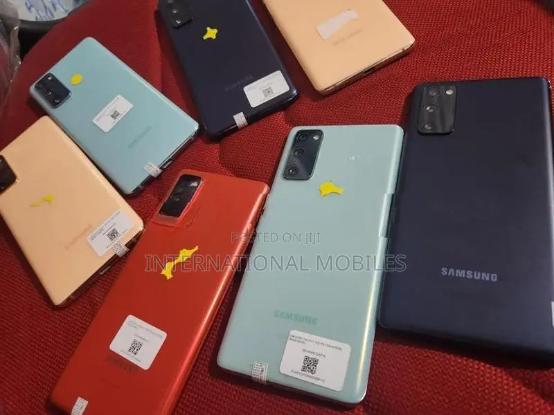Samsung Galaxy S20FE Fullset 5G (Used)