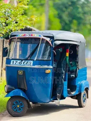 Bajaj RE 1990