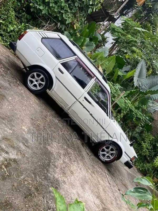 Toyota Corolla DX 1986