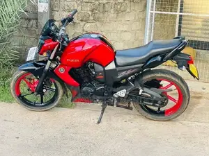 Yamaha FZ 2015