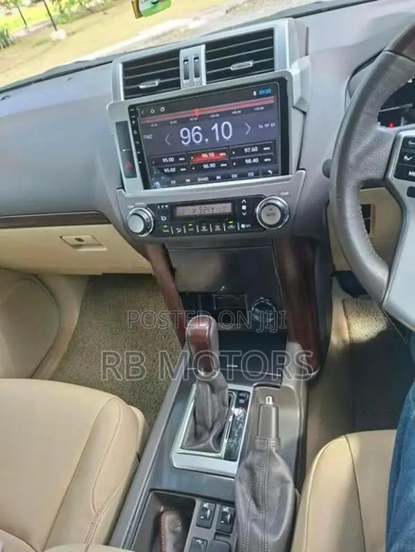 Toyota Land Cruiser Prado TX 150 6 fwd 2015