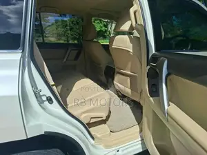 Toyota Land Cruiser Prado TX 150 6 fwd 2015