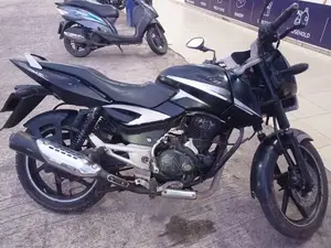 Bajaj Pulsar 150 2011