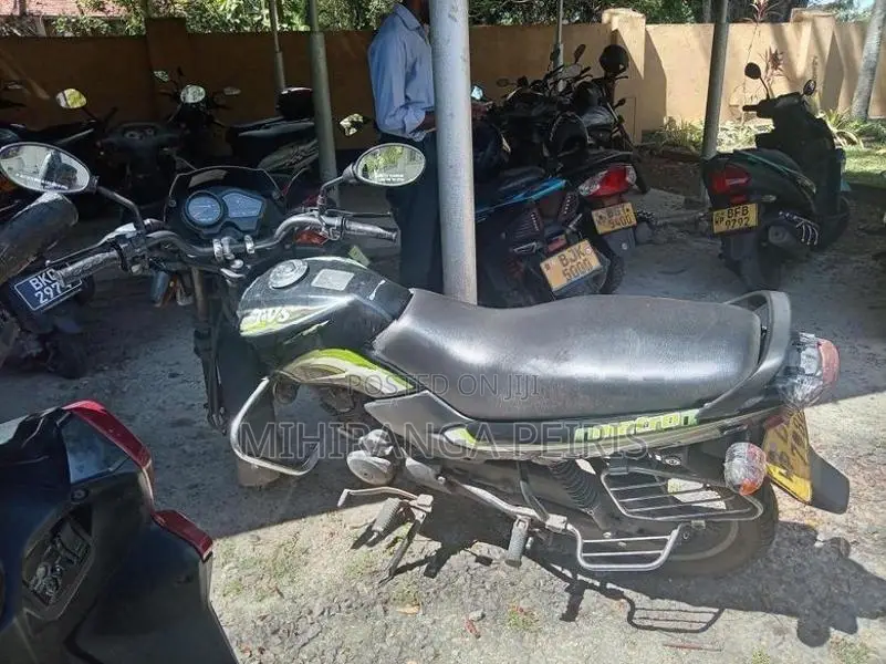 TVS Metro 2014