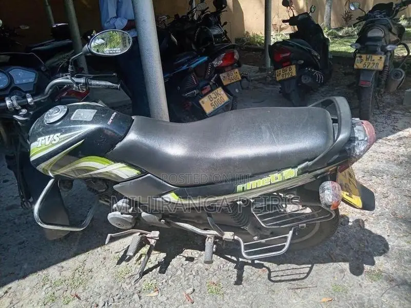 TVS Metro 2014