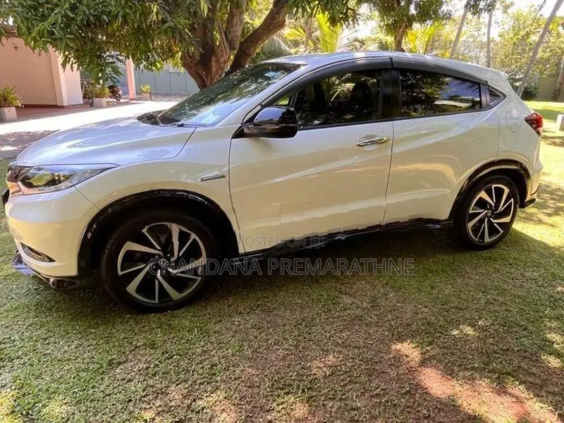 Honda Vezel RS Sensing 2017