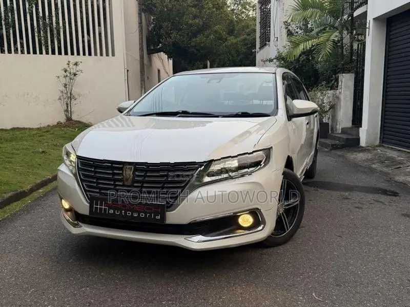 Toyota Premio 2016