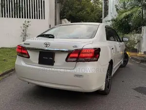 Toyota Premio 2016