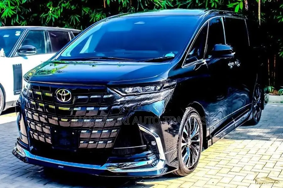 Toyota Alphard Executive Lounge 2025
