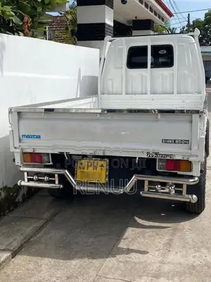 Mazda Bongo 2007