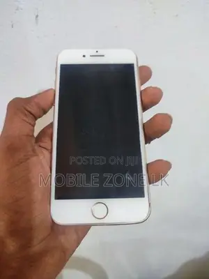 Apple iPhone 8 (Used)