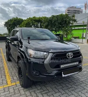 Toyota Hilux 2025