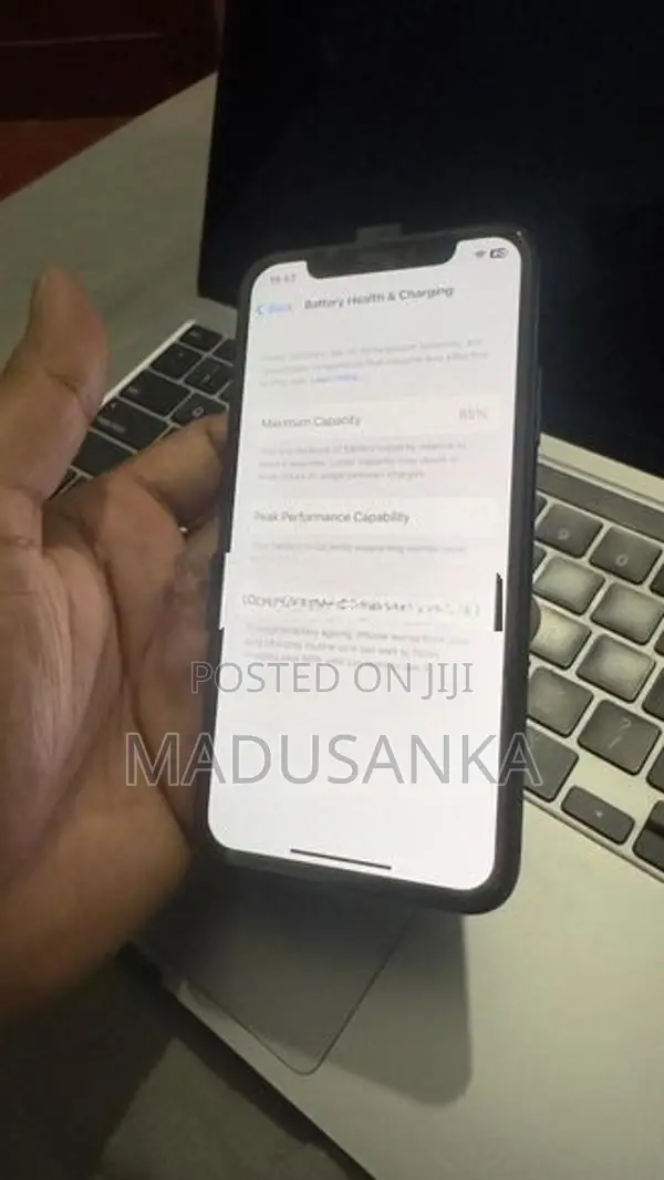 Apple iPhone X (Used)