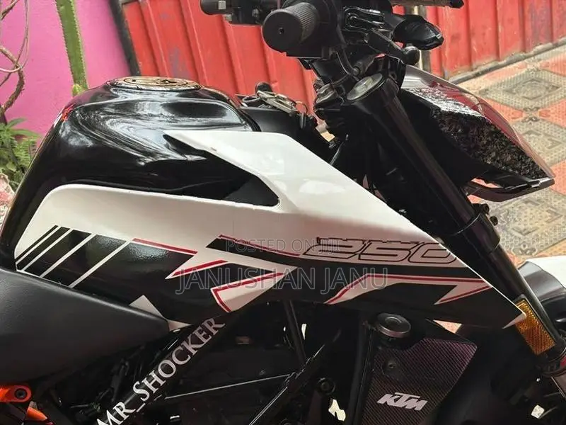 KTM Duke 125 2019
