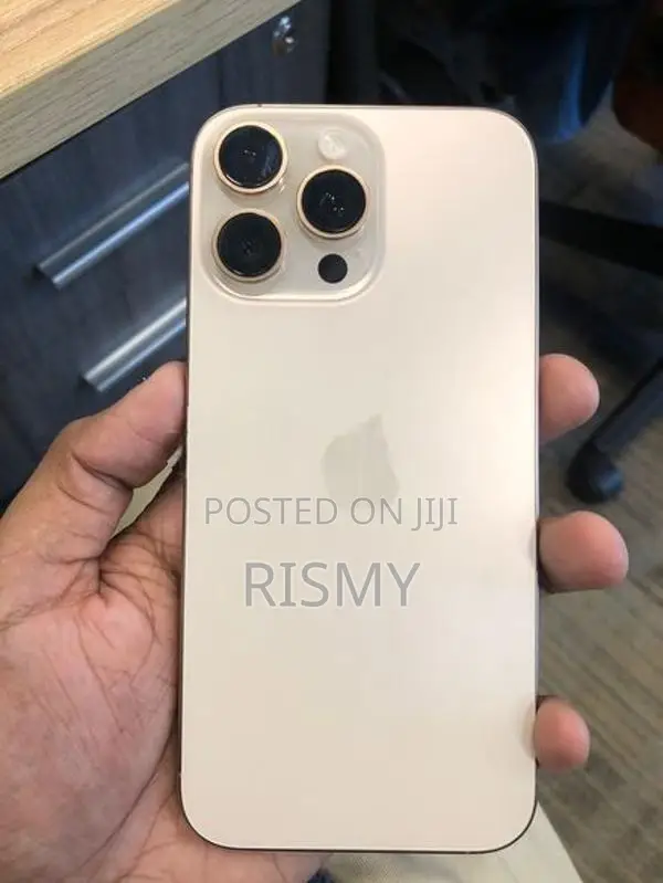 Apple iPhone 16 Pro Max (Used)