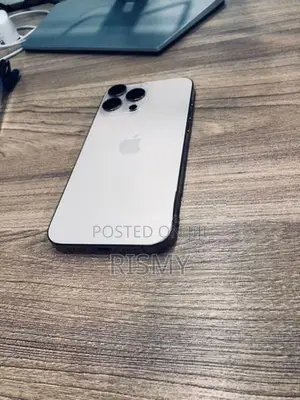 Apple iPhone 16 Pro Max (Used)