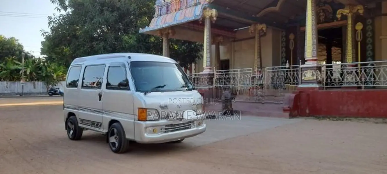 Subaru Sambar 2000