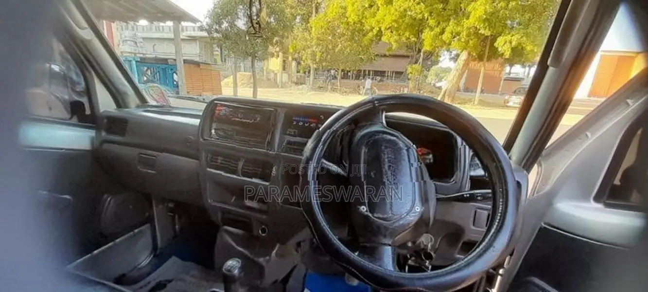 Subaru Sambar 2000