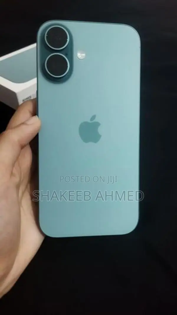 Apple iPhone 16 (Used)