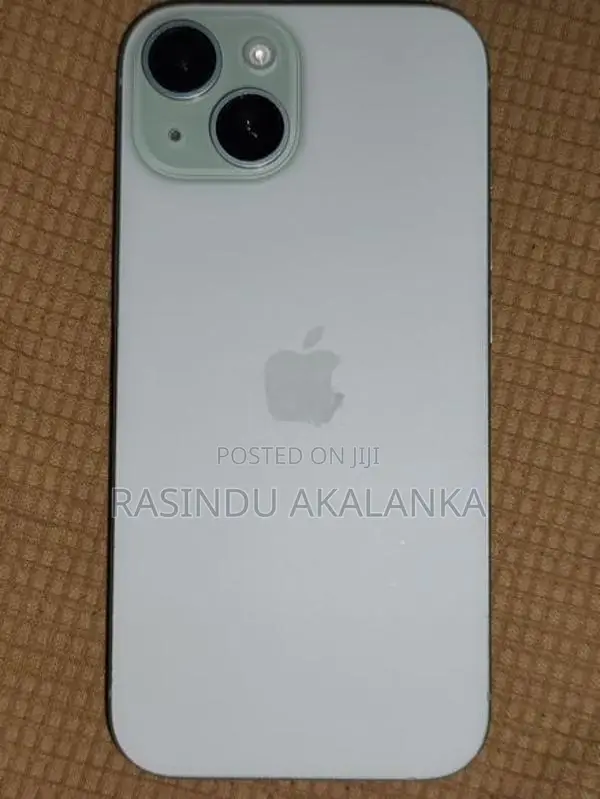 Apple iPhone 15 (Used)