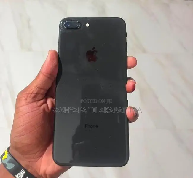 Apple iPhone 8 Plus 64GB (Used)