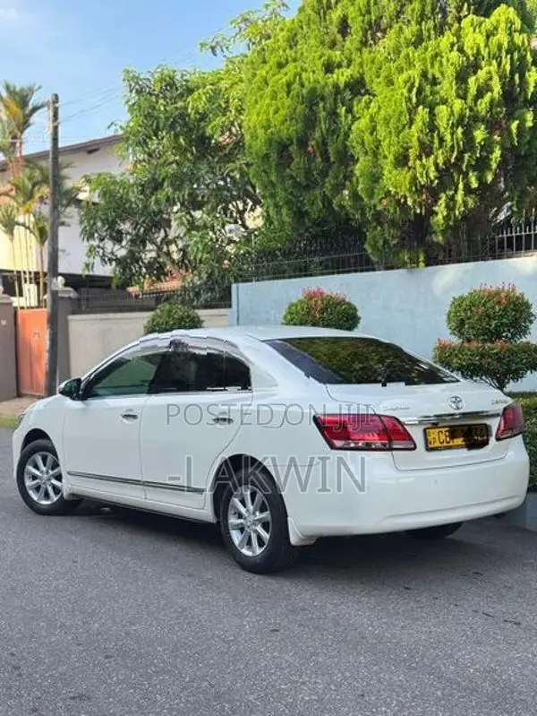 Toyota Premio G SUPERIOR 2018