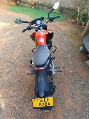 Bajaj KTM Duke 2020