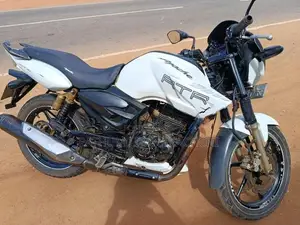 TVS Apache RTR 180 2012