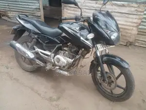 Bajaj Pulsar 150 2016
